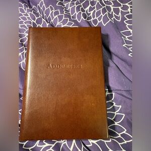 Gallery Leather address book, like new